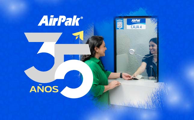 Persona retirando su remesa en una agencia AirPak - Guatemala